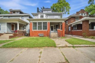 1611 W BARKER Avenue, Peoria, IL 61606