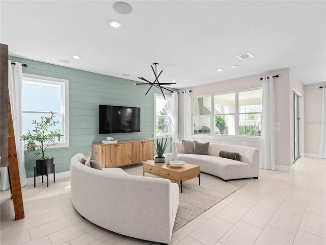 5624 FLAME VINE WAY, St Cloud, FL 34771