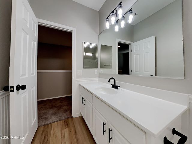 329 E Diamond Trail, San Tan Valley, AZ 85143