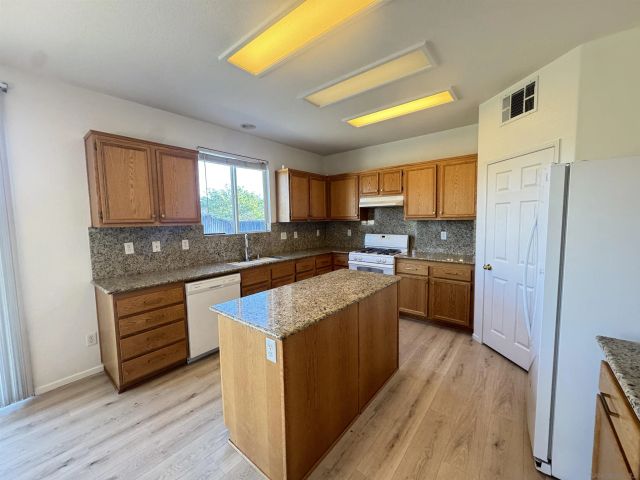 46197 Via Tranquila, Temecula, CA 92592