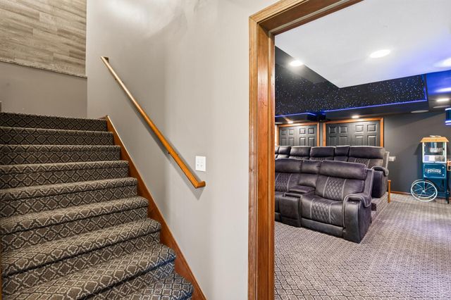 7544 63rd Street Circle S, Cottage Grove, MN 55016