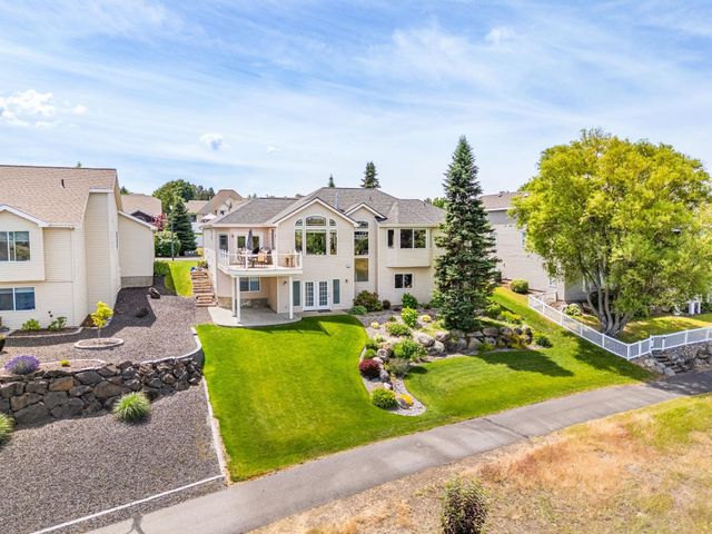837 S SHELLEY LAKE Ln, Veradale, WA 99037