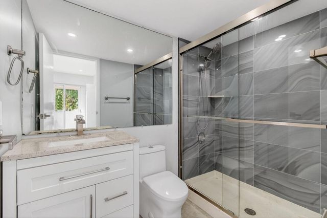 171 Monaco D, Delray Beach, FL 33446