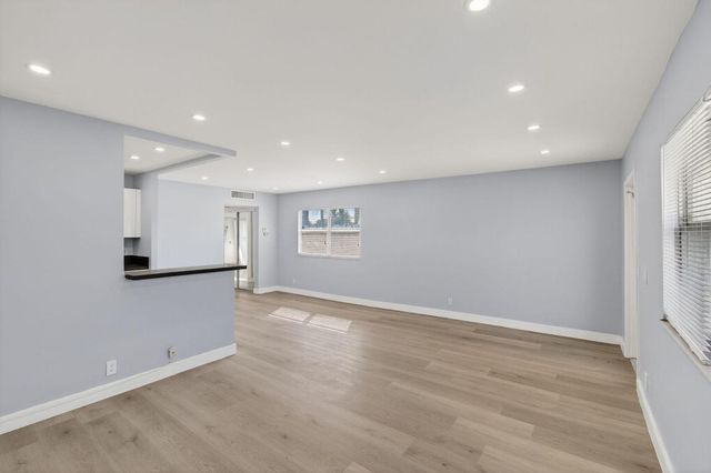 171 Monaco D, Delray Beach, FL 33446