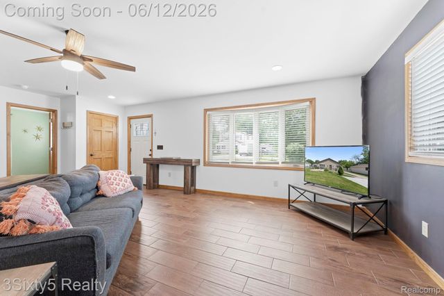 20060 Koths Street, Taylor, MI 48180