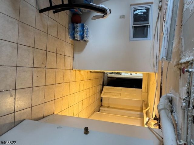 19 Meadowbrook Pl, Maplewood Twp., NJ 07040