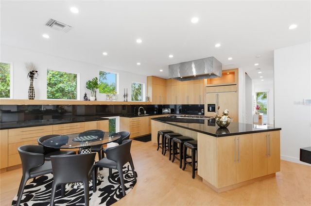 773 N MANASOTA KEY ROAD, Englewood, FL 34223