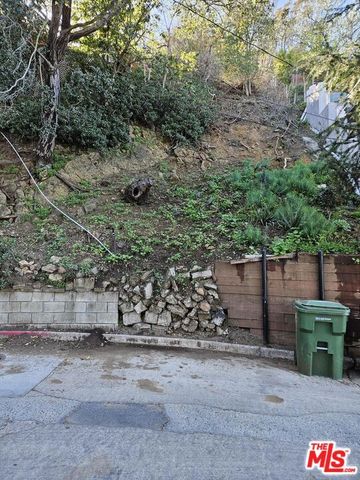 6893 Pacific View Drive, Los Angeles, CA 90068