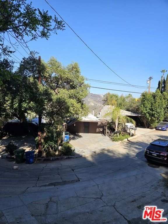 6893 Pacific View Drive, Los Angeles, CA 90068