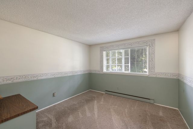 12515 N Fairwood Dr, Spokane, WA 99218