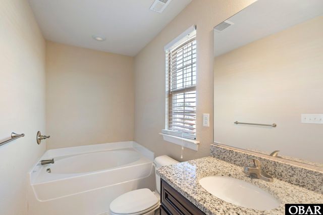 202 Spinnaker St Unit A, Elizabeth City, NC 27909