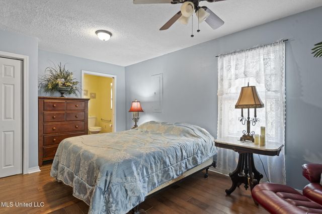 809 Ruth Avenue, Gulfport, MS 39501