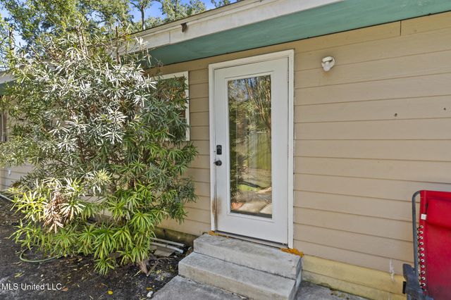 809 Ruth Avenue, Gulfport, MS 39501