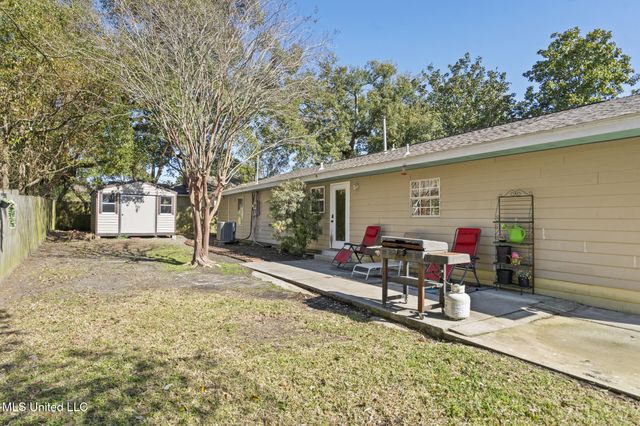 809 Ruth Avenue, Gulfport, MS 39501