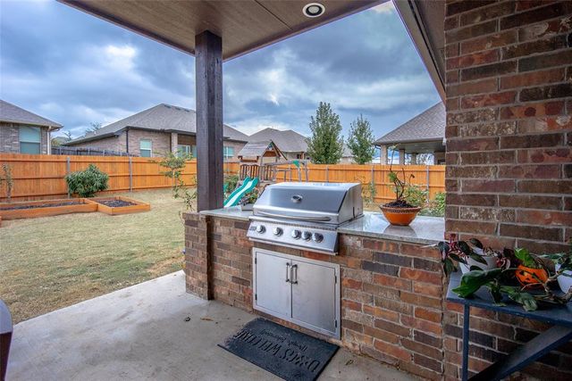1307 Presidio Drive, Norman, OK 73072