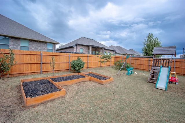 1307 Presidio Drive, Norman, OK 73072