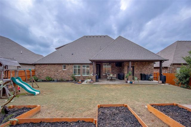 1307 Presidio Drive, Norman, OK 73072