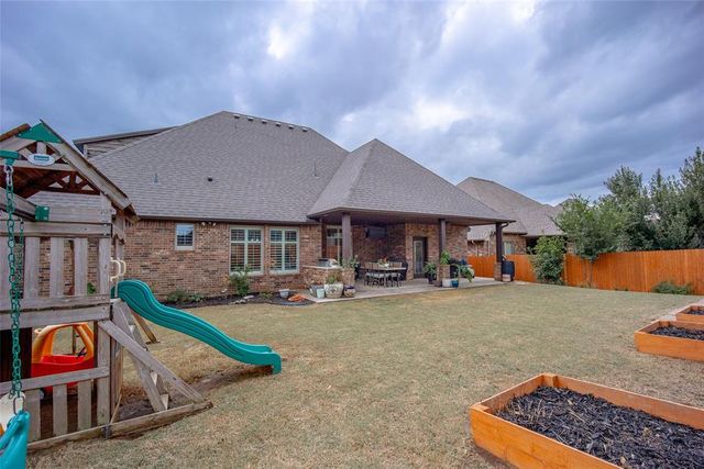 1307 Presidio Drive, Norman, OK 73072