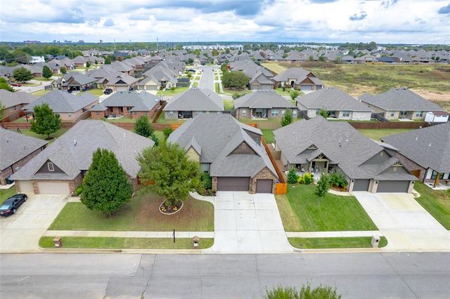 1307 Presidio Drive, Norman, OK 73072