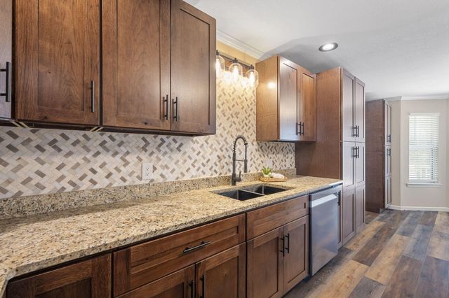 8616 River Cove Drive, Harrison, TN 37341