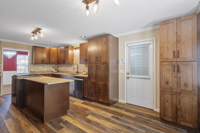 8616 River Cove Drive, Harrison, TN 37341