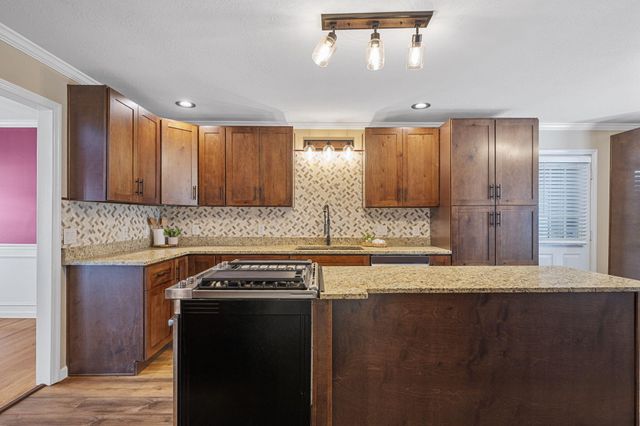 8616 River Cove Drive, Harrison, TN 37341