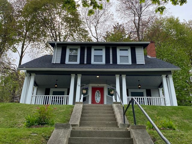 14 Saint Elmo Rd, Worcester, MA 01602