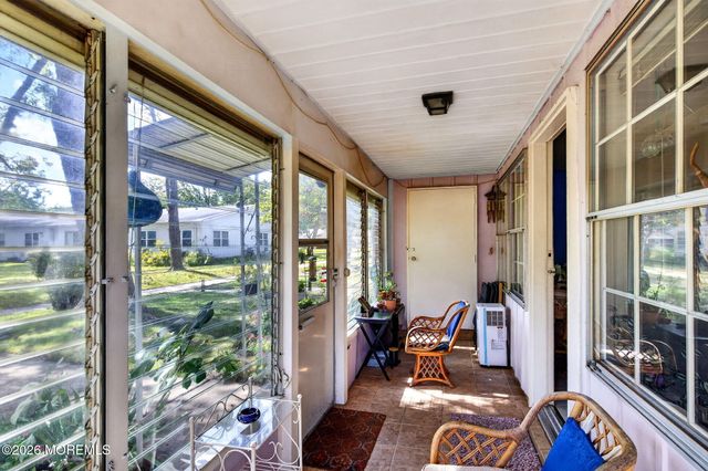 102 Edinburgh Lane F, Lakewood, NJ 08701