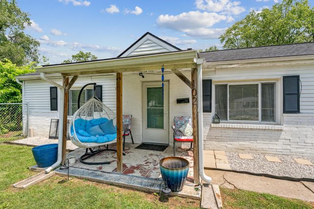 102 Leroy Street, Buckeye Lake, OH 43008