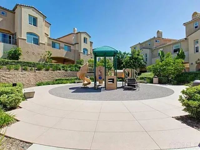 516 Almond Rd Road, San Marcos, CA 92078