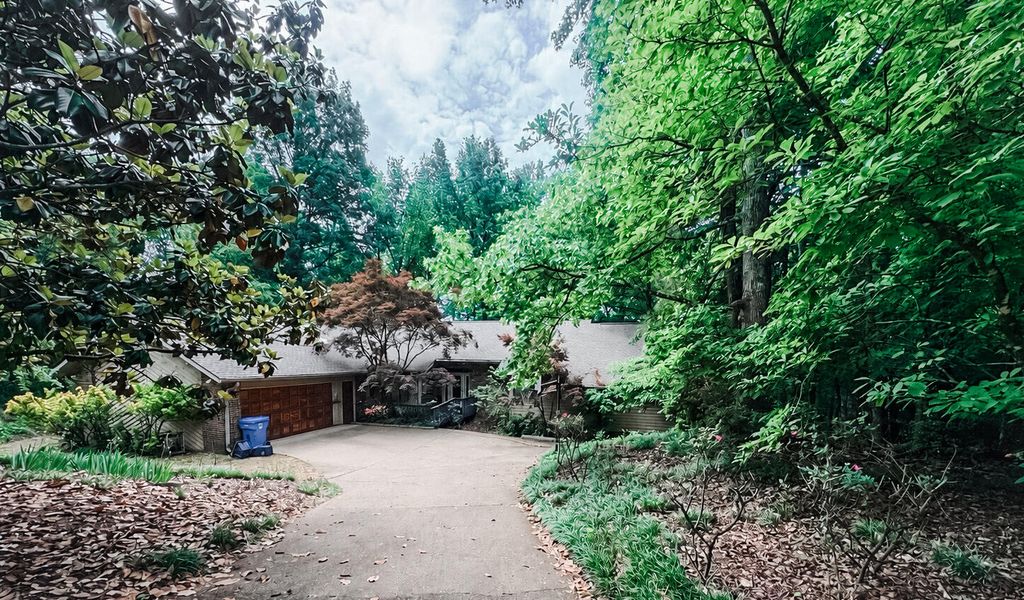 620 Stonebrook Drive, Chattanooga, TN 37415