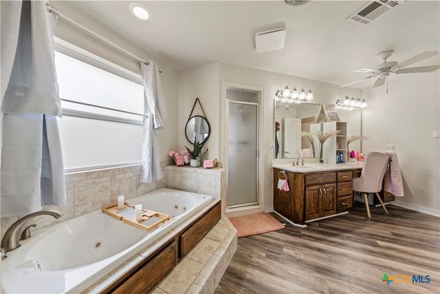 522 County Road 3371, Kempner, TX 76539