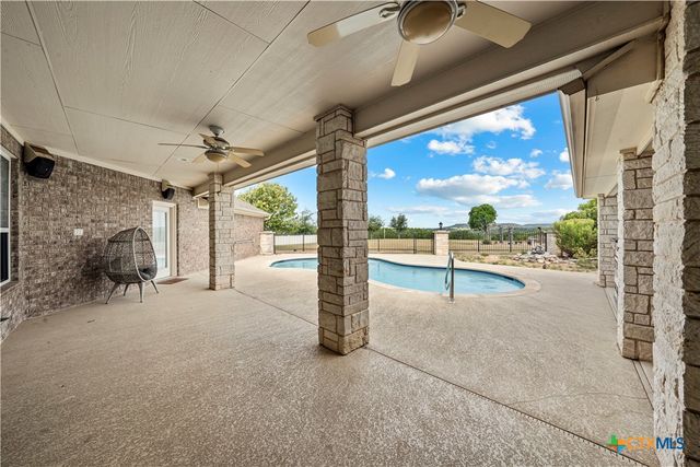 522 County Road 3371, Kempner, TX 76539