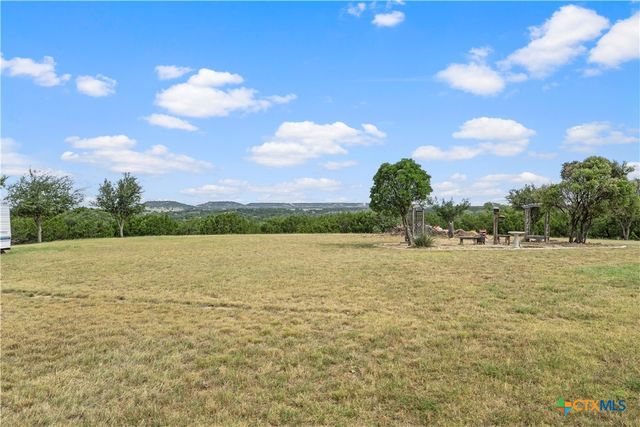522 County Road 3371, Kempner, TX 76539