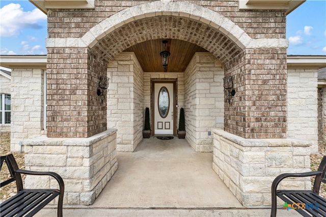 522 County Road 3371, Kempner, TX 76539