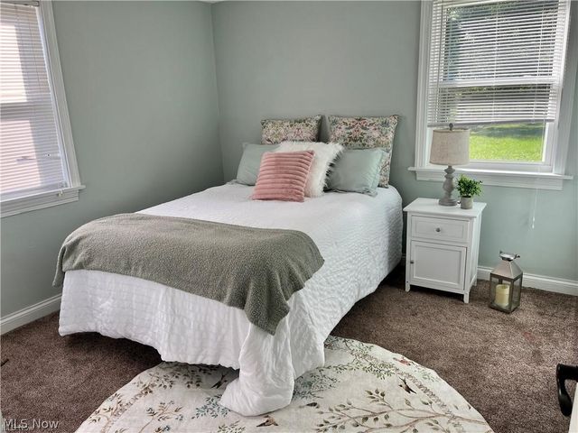 627 Poland Avenue, Struthers, OH 44471