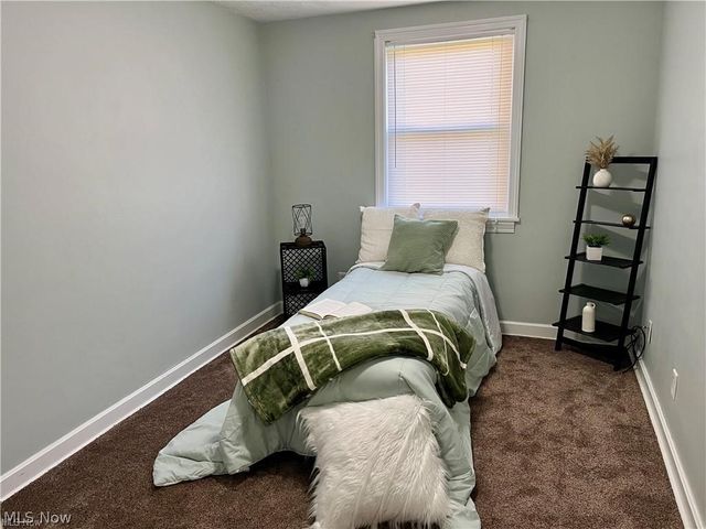 627 Poland Avenue, Struthers, OH 44471