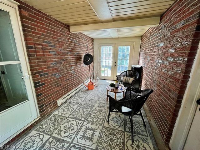 627 Poland Avenue, Struthers, OH 44471