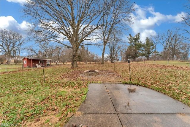 627 Poland Avenue, Struthers, OH 44471