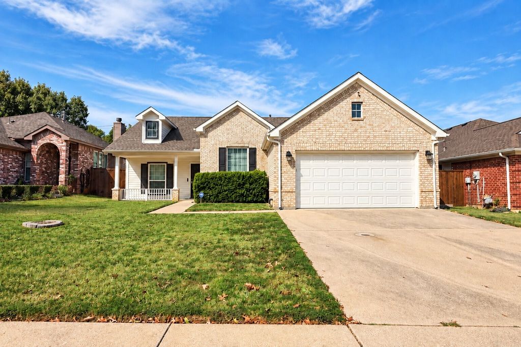 3103 Topanga Canyon Drive, Corinth, TX 76210