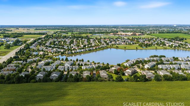 501 Valentine Way, Oswego, IL 60543
