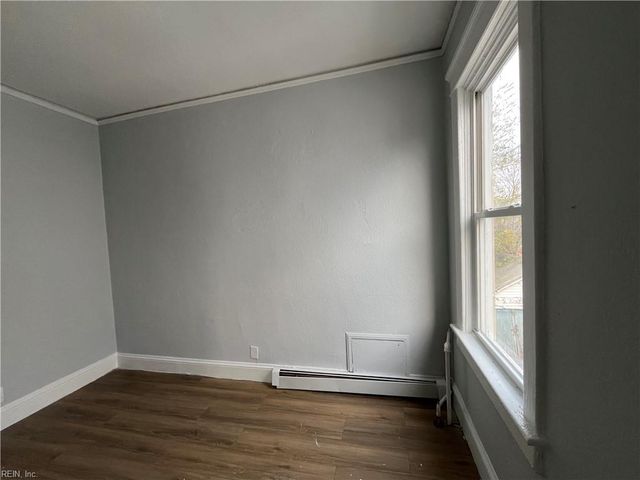 901 Grayson ST, Norfolk, VA 23523