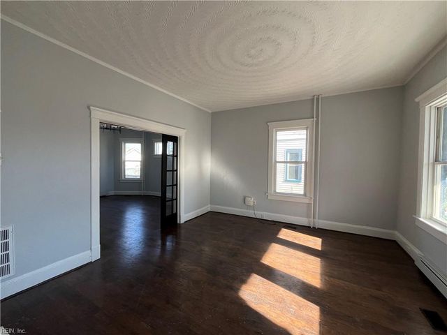 901 Grayson ST, Norfolk, VA 23523