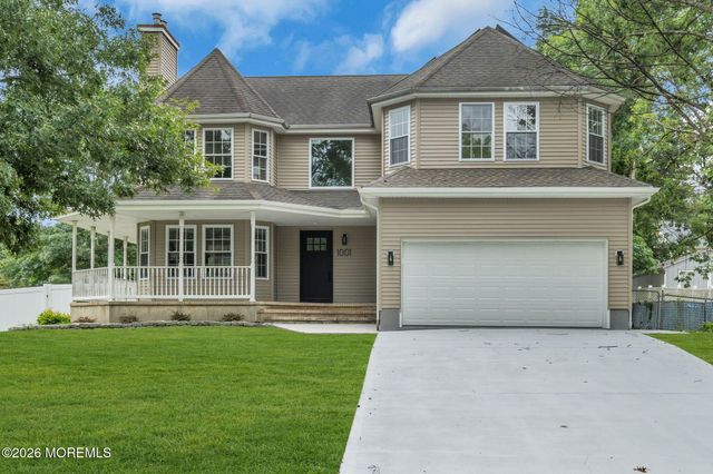 1001 Vessel Lane, Manahawkin, NJ 08050