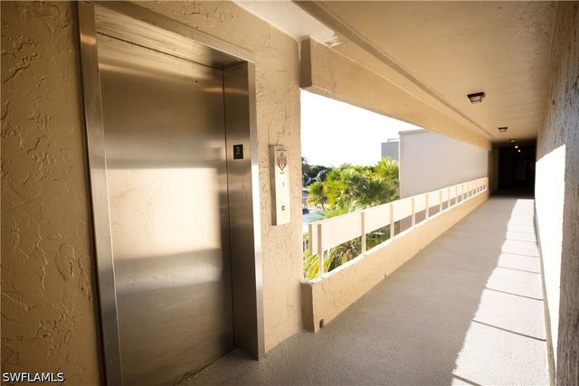 3655 Boca Ciega DR 306, Naples, FL 34112