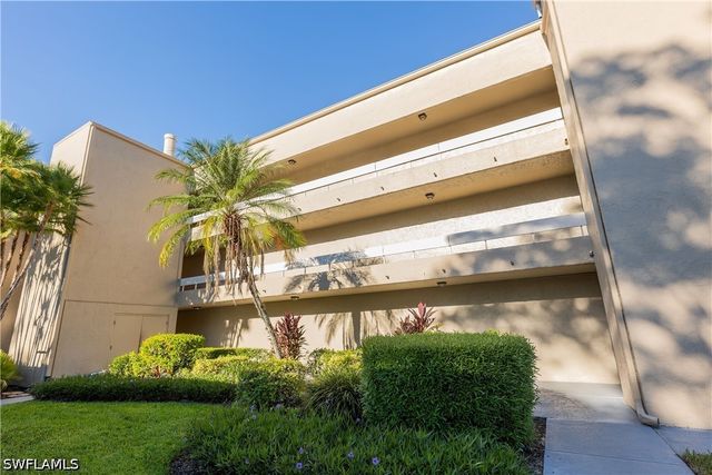 3655 Boca Ciega DR 306, Naples, FL 34112