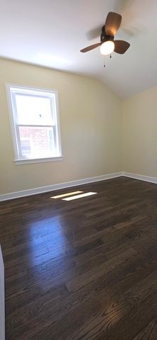 10118 S Luella Avenue, Chicago, IL 60617