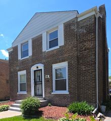 10118 S Luella Avenue, Chicago, IL 60617