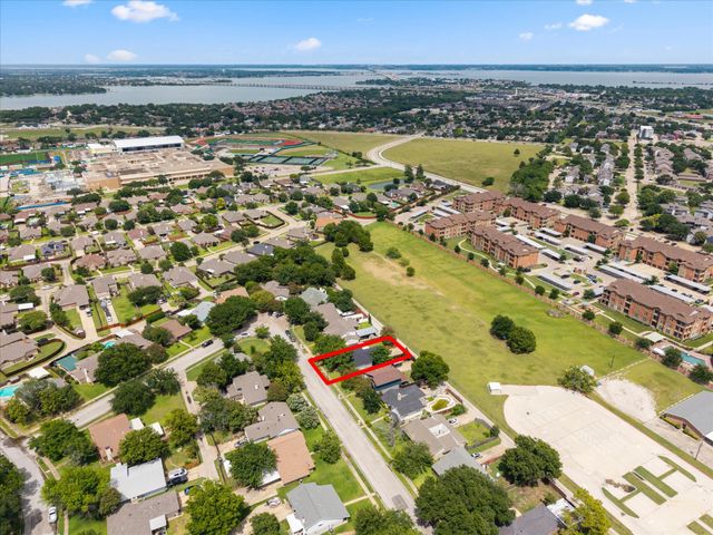 5208 Pensacola Drive, Garland, TX 75043