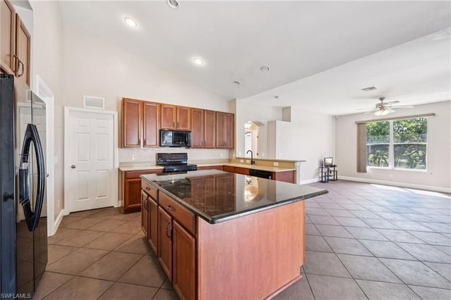 18310 Plumbago CT, Lehigh Acres, FL 33972